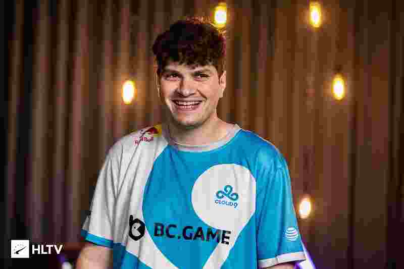 现了娴熟的 现了娴熟的