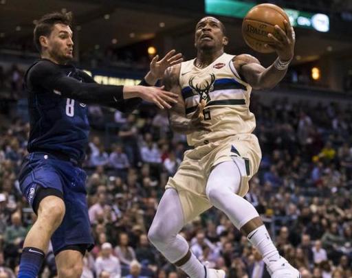 五后卫阵型 五后卫阵型