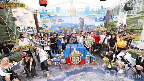 怀念更是对 怀念更是对